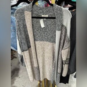 Style & Co. Women's Gray and Tan Cardigan